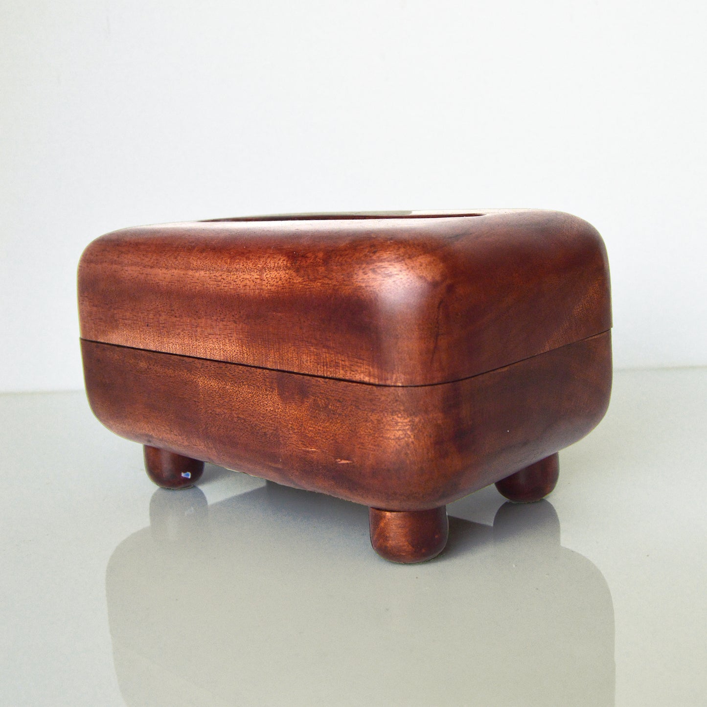 RETRO TISSUE BOX