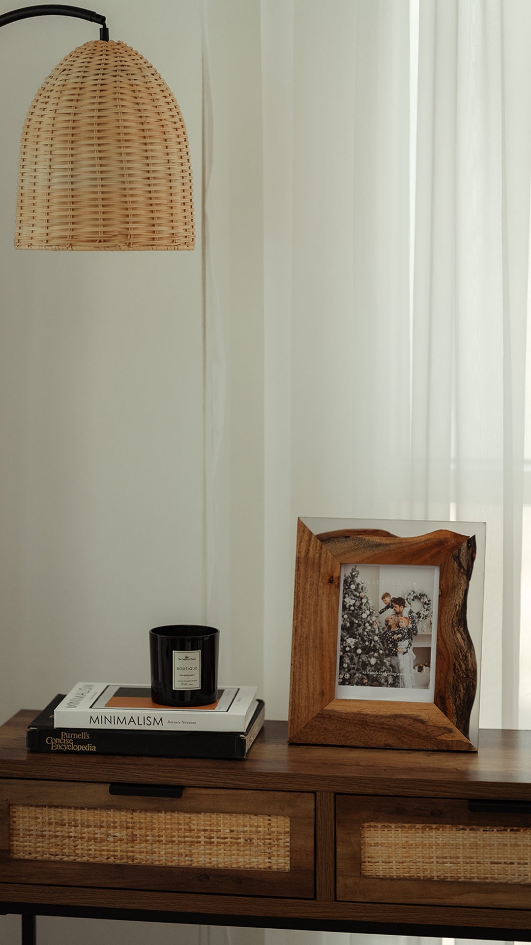 ARBOREAL ACACIA PHOTO FRAME
