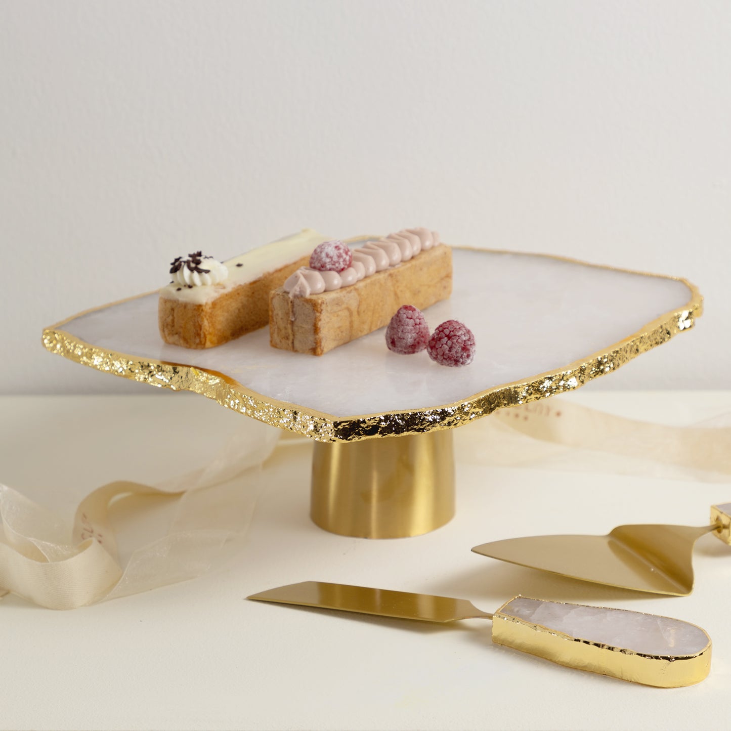 ROSE QUARTZ CAKE STAND