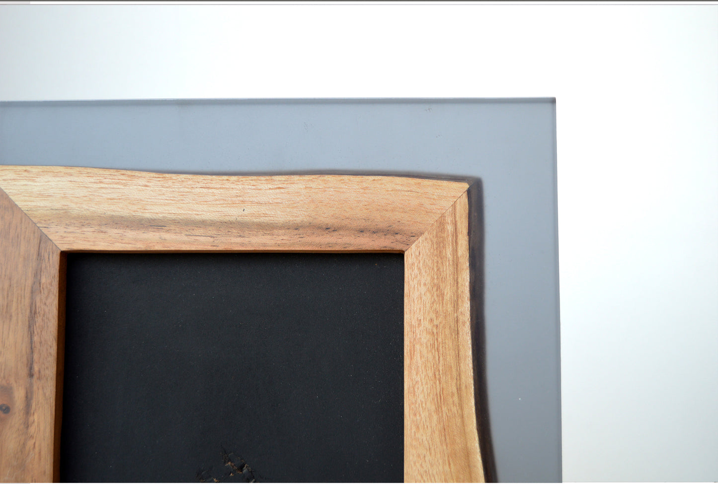 BLACK RIVER ACACIA PHOTO FRAME