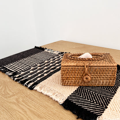 SALT & PEPPER TABLE RUNNER